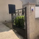 Les Amandiers Bed and breakfast 3*