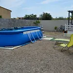 Les Amandiers Bed and breakfast Abeilhan